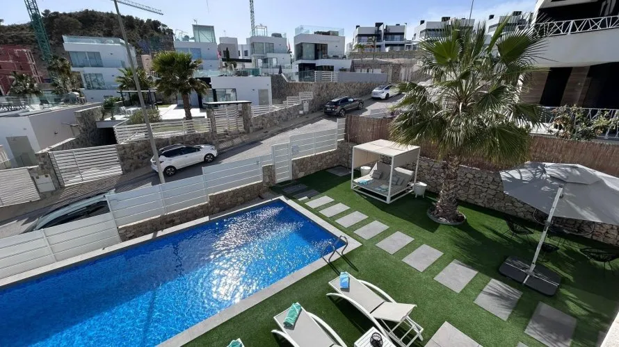 Villa de 3 chambres à Finestrat, Spain No. 1112 № 3