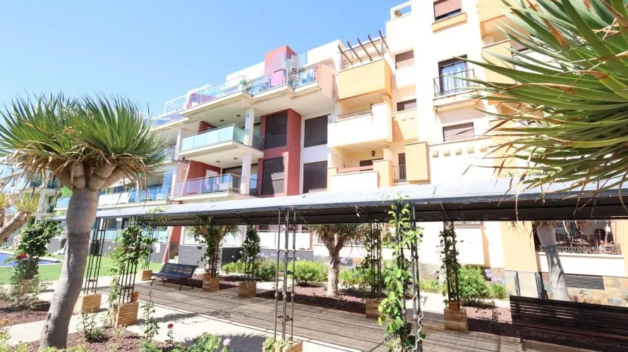 Apartment de 2 chambres à La Zenia, Spain No. 1988 № 4