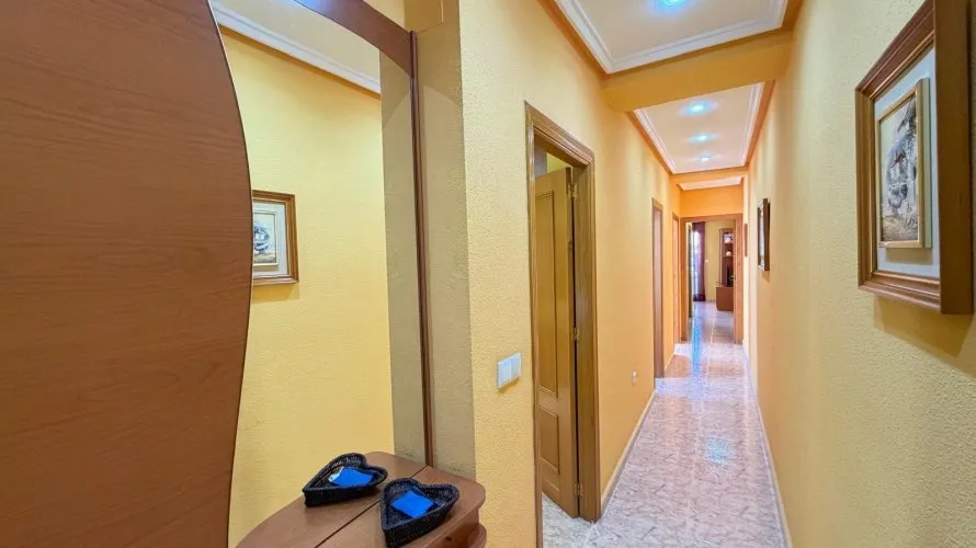 Penthouse de 2 chambres à Torrevieja, Spain No. 2021 № 27
