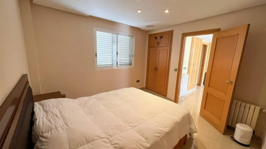 Apartment de 4 chambres à Manises, Spain No. 1312 № 20