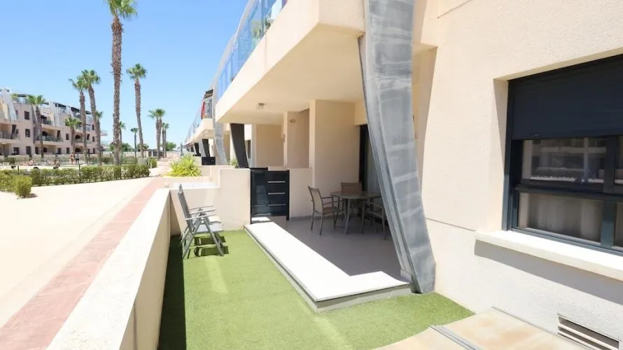Apartment de 2 chambres à Pilar de la Horadada, Spain No. 1990 № 3