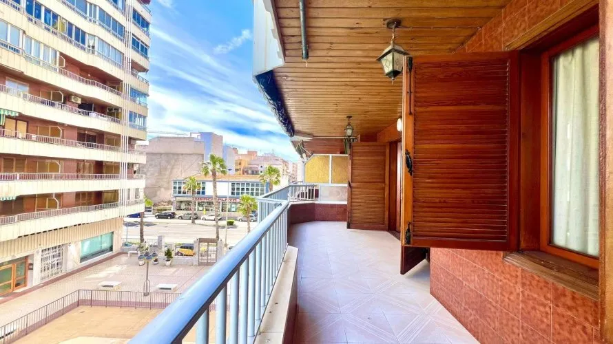 Apartment de 3 chambres à Torrevieja, Spain No. 1081 № 25