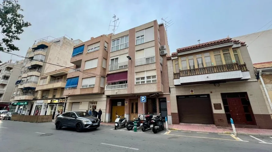 Apartment de 4 chambres à Torrevieja, Spain No. 2150 № 14