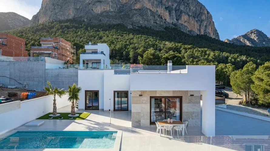 Villa de 3 chambres à Polop, Spain No. 973 № 17