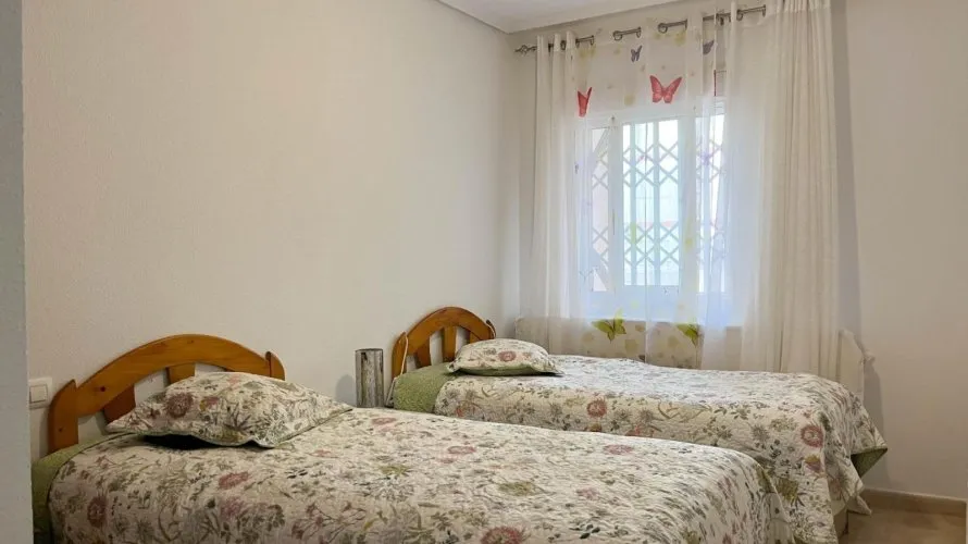 Apartment de 1 chambre à Torrevieja, Spain No. 2235 № 21