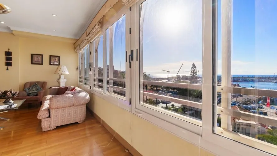 Apartment de 128m² à Torrevieja, Spain No. 982