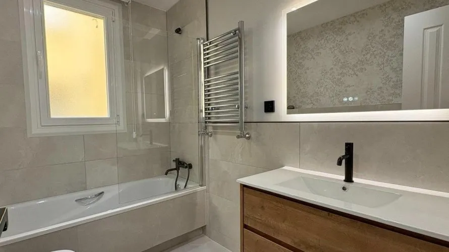 Apartment de 2 chambres à Madrid, Spain No. 1033 № 21