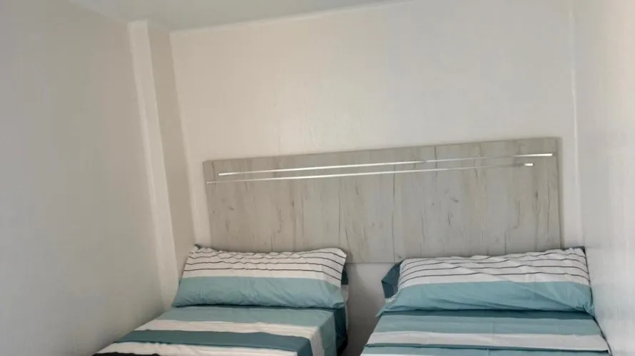 Apartment de 2 chambres à Torrevieja, Spain No. 995 № 24