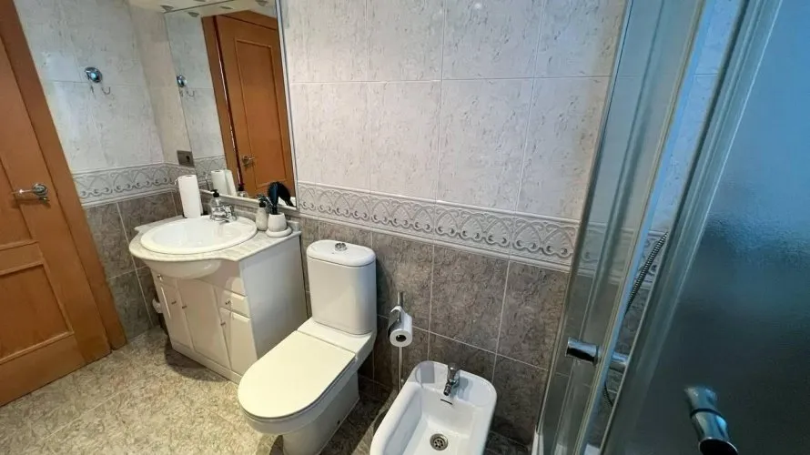 Apartment de 4 chambres à Manises, Spain No. 1312 № 18