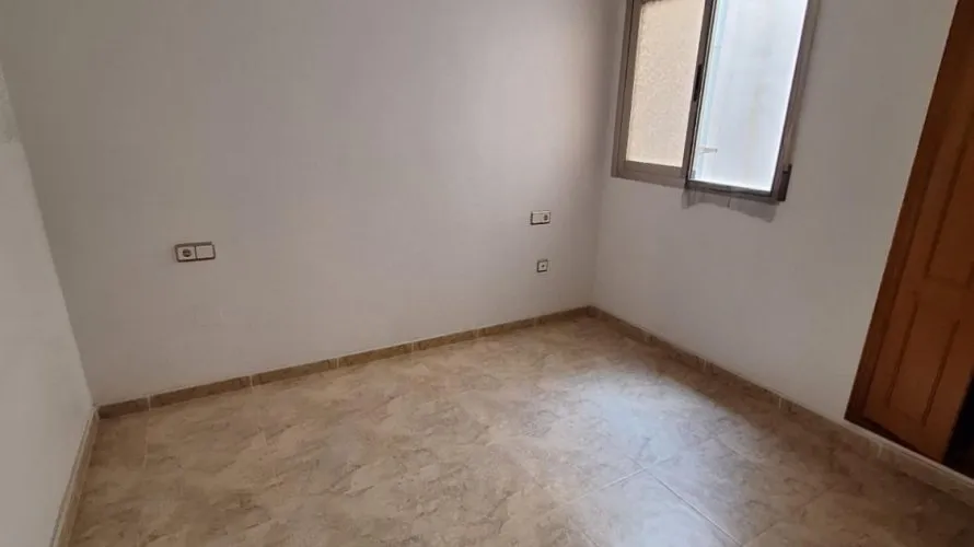 Apartment de 2 chambres à Torrevieja, Spain No. 2043 № 5