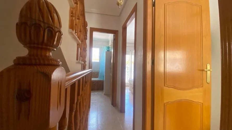House de 3 chambres à Torrevieja, Spain No. 1135 № 17