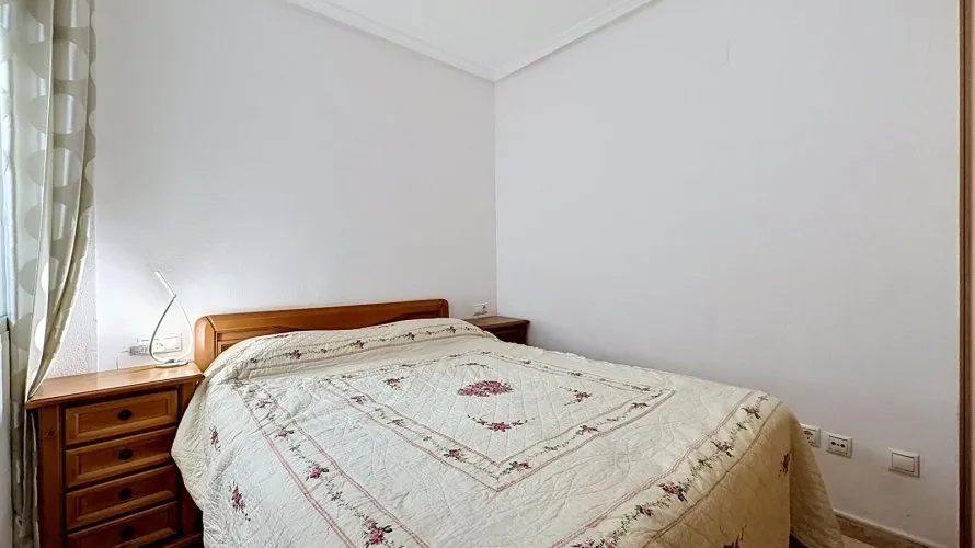 Apartment de 1 chambre à Torrevieja, Spain No. 2440 № 6