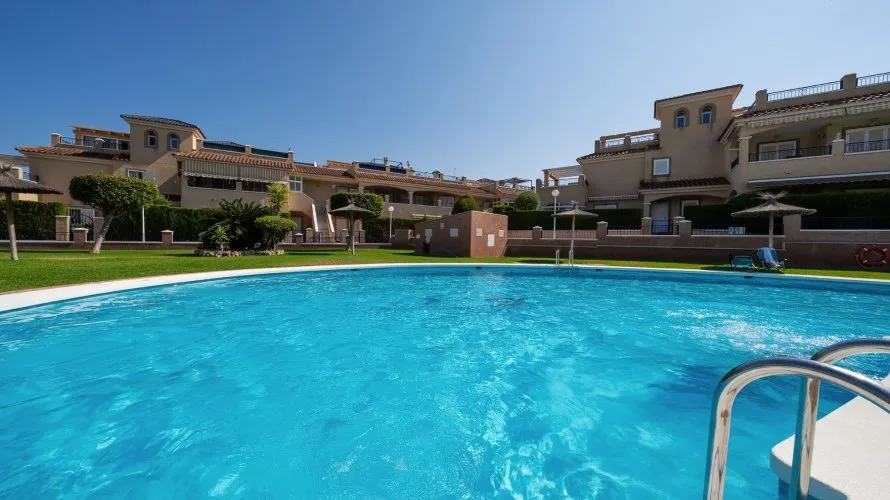 Penthouse de 72m² à Mil Palmeras, Spain No. 2407 № 2