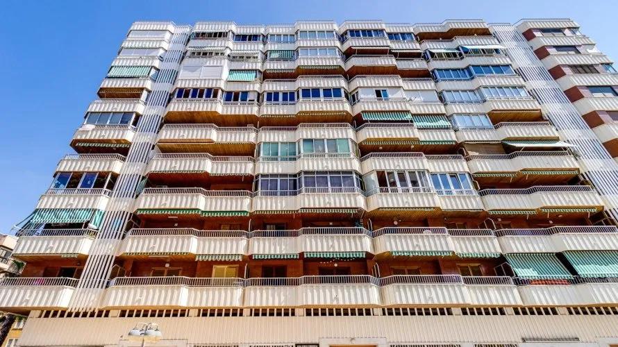 Apartment de 100m² à Torrevieja, Spain No. 2395 № 2