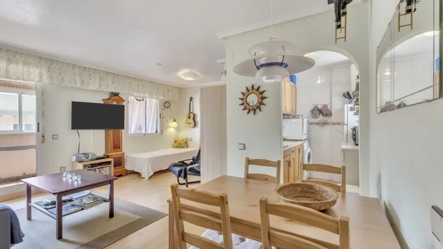 Apartment de 60m² à Torrevieja, Spain No. 2319 № 13