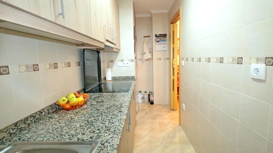 Apartment de 2 chambres à Torrevieja, Spain No. 2487 № 4