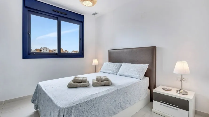 Apartment de 114m² à Torrevieja, Spain No. 2325 № 10