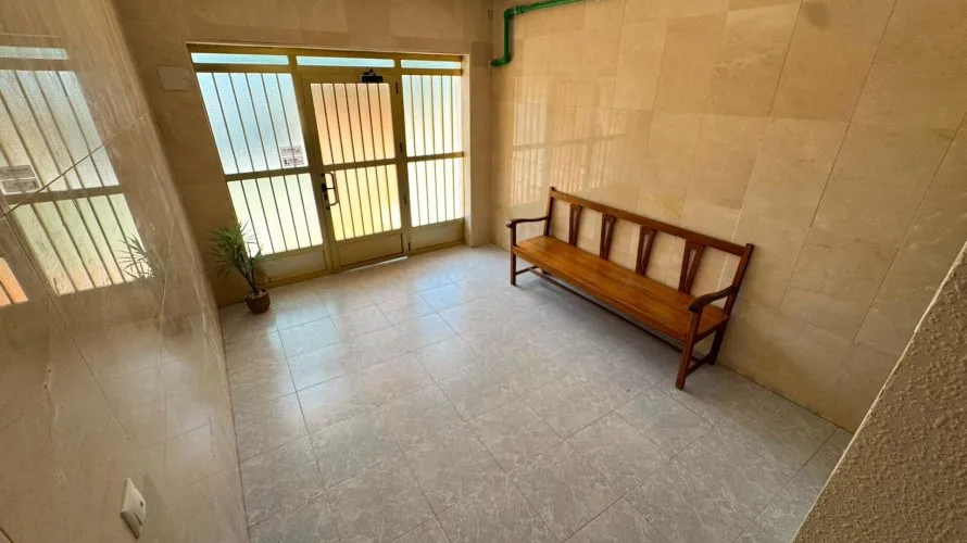 Apartment de 2 chambres à Torrevieja, Spain No. 2409 № 2
