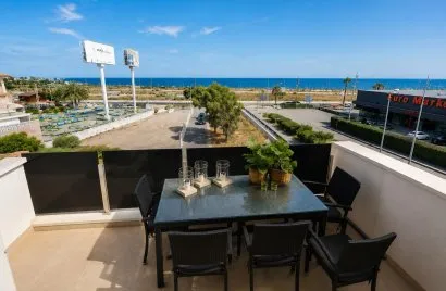 Apartment de 3 chambres à Torrevieja, Spain No. 2427