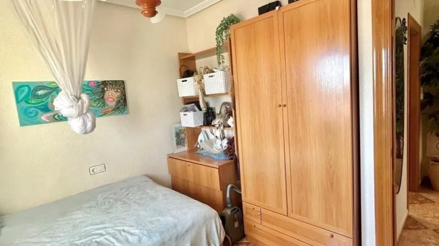 Villa de 2 chambres à Torrevieja, Spain No. 2459 № 13