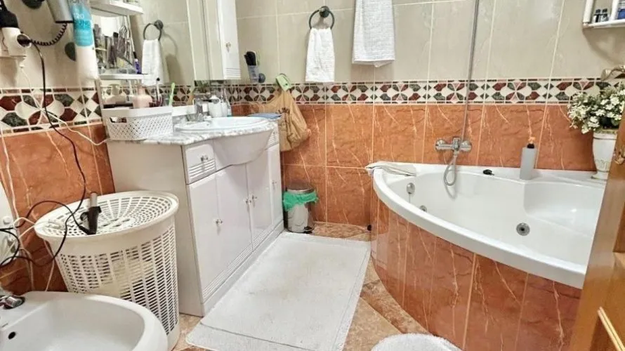 Villa de 2 chambres à Torrevieja, Spain No. 2459 № 12