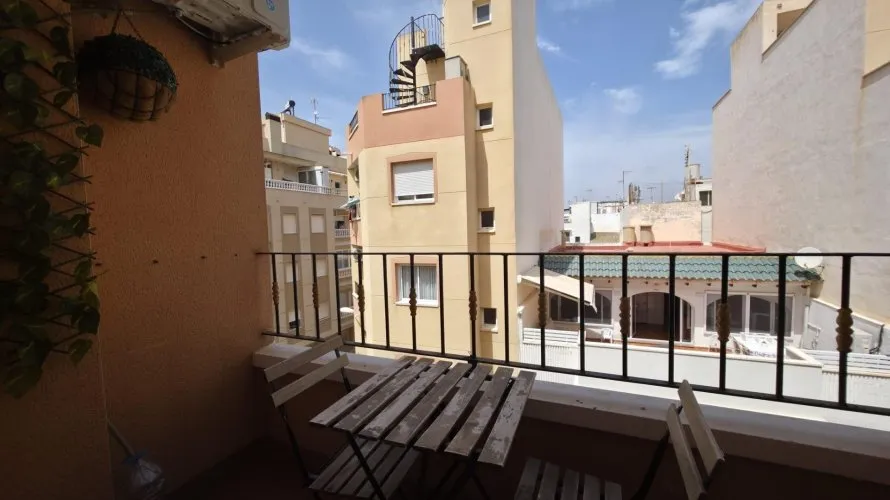 Apartment de 1 chambre à Torrevieja, Spain No. 2380 № 1