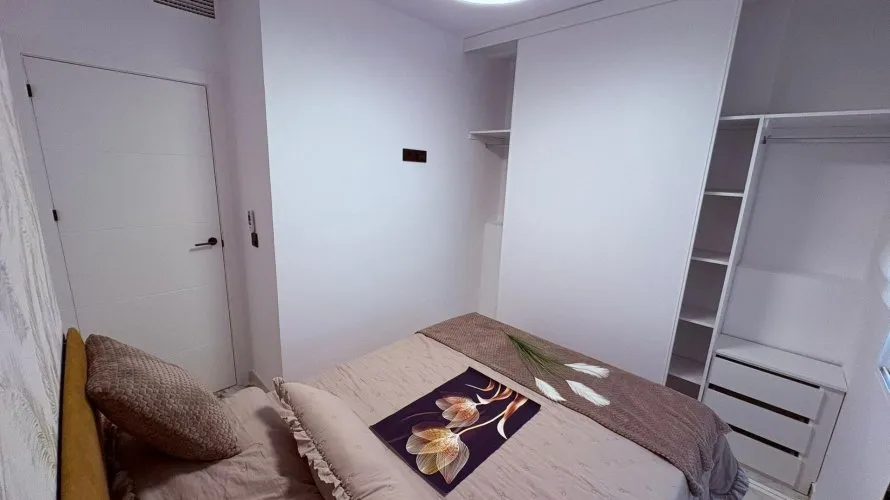 Apartment de 1 chambre à Torrevieja, Spain No. 2408 № 3