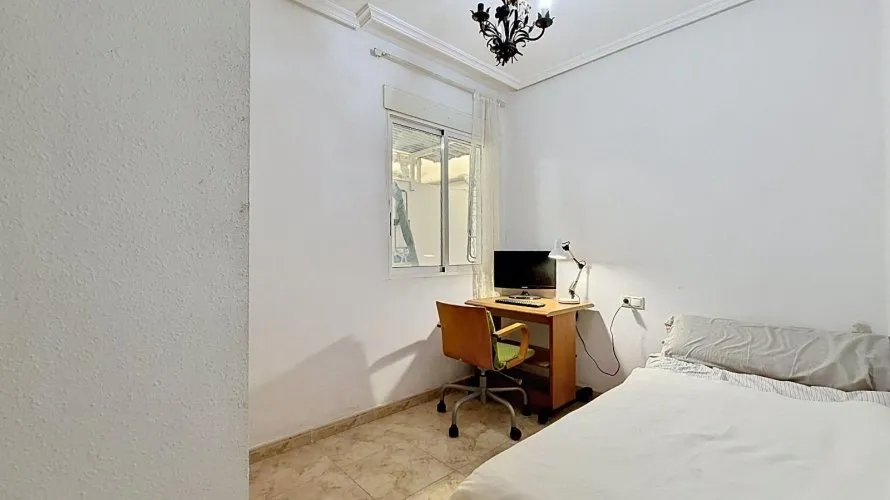Apartment de 1 chambre à Torrevieja, Spain No. 2440 № 8