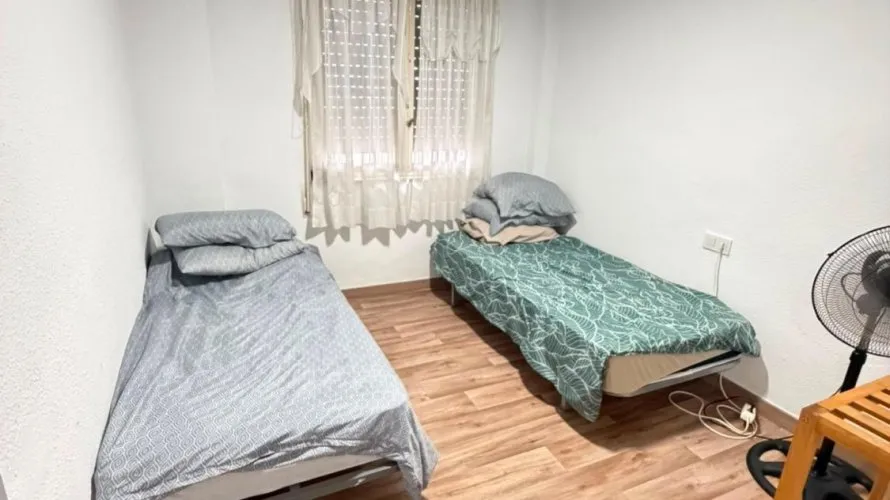 Apartment de 3 chambres à Torrevieja, Spain No. 2406