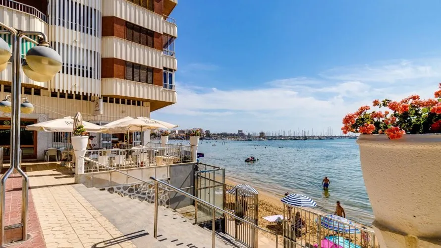 Apartment de 100m² à Torrevieja, Spain No. 2395 № 4