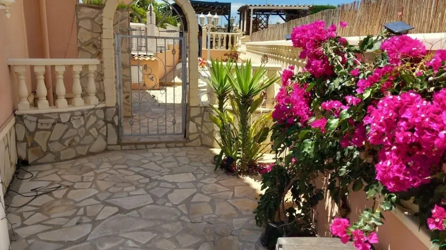 Duplex de 3 chambres à La Zenia, Spain No. 2482 № 22