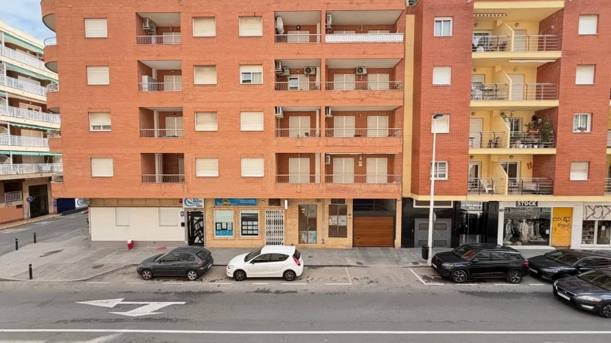 Apartment de 4 chambres à Torrevieja, Spain No. 2476 № 28