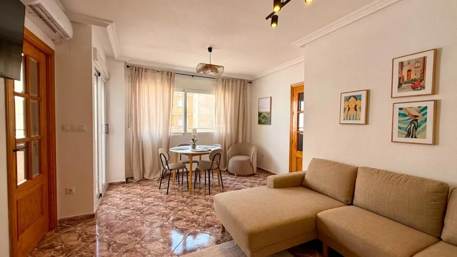 Apartment de 2 chambres à Torrevieja, Spain No. 2335 № 19
