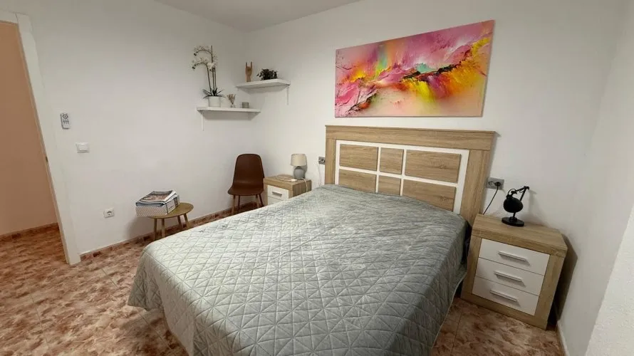 Apartment de 1 chambre à Torrevieja, Spain No. 2470