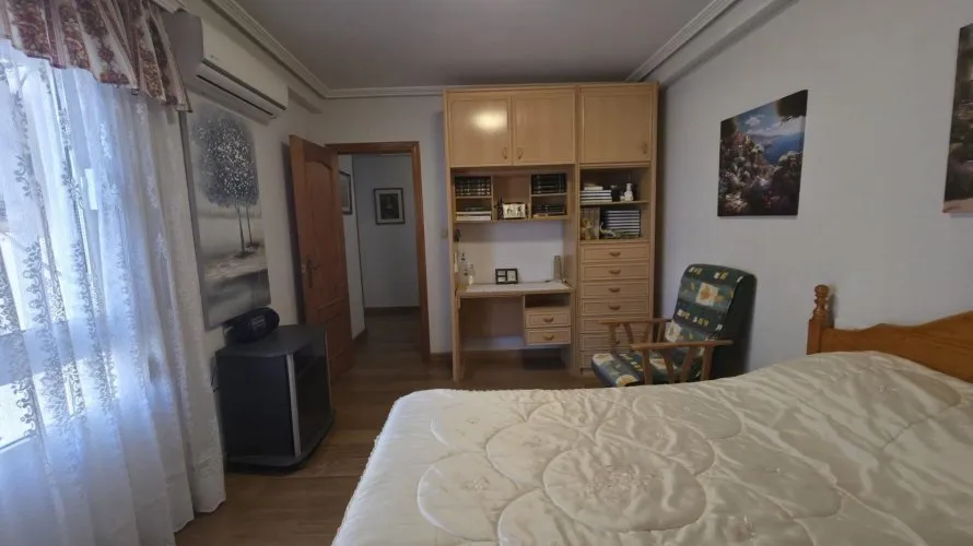 Apartment de 3 chambres à Torrevieja, Spain No. 2379 № 22