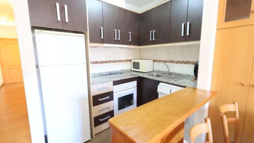 Apartment de 1 chambre à Torrevieja, Spain No. 2410 № 3