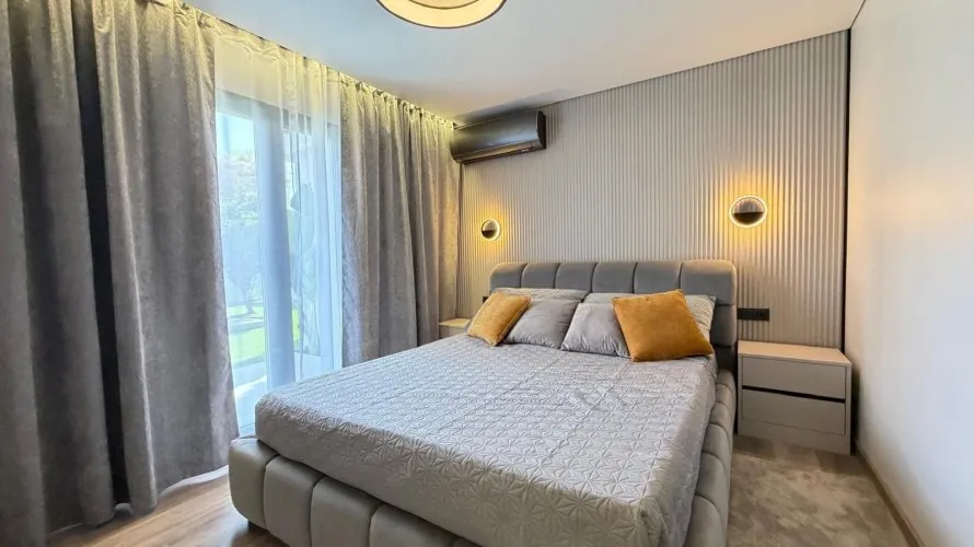 Villa de 4 chambres à Torrevieja, Spain No. 2436 № 27