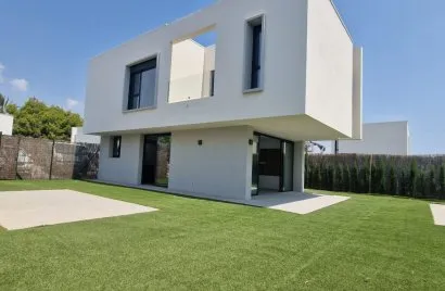 Villa de 3 chambres à La Font, Spain No. 2334