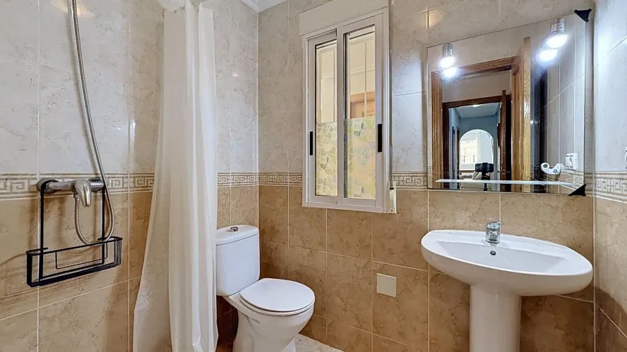Apartment de 1 chambre à Torrevieja, Spain No. 2440 № 9