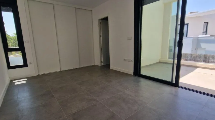 Villa de 3 chambres à La Font, Spain No. 2334 № 15