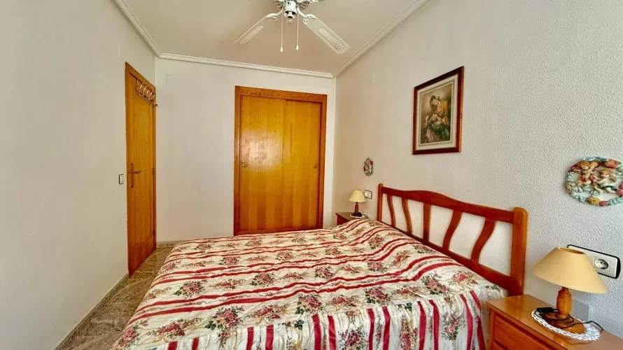 Apartment de 2 chambres à Torrevieja, Spain No. 2498 № 5