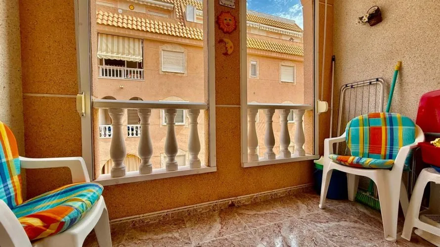 Apartment de 2 chambres à Torrevieja, Spain No. 2498 № 24