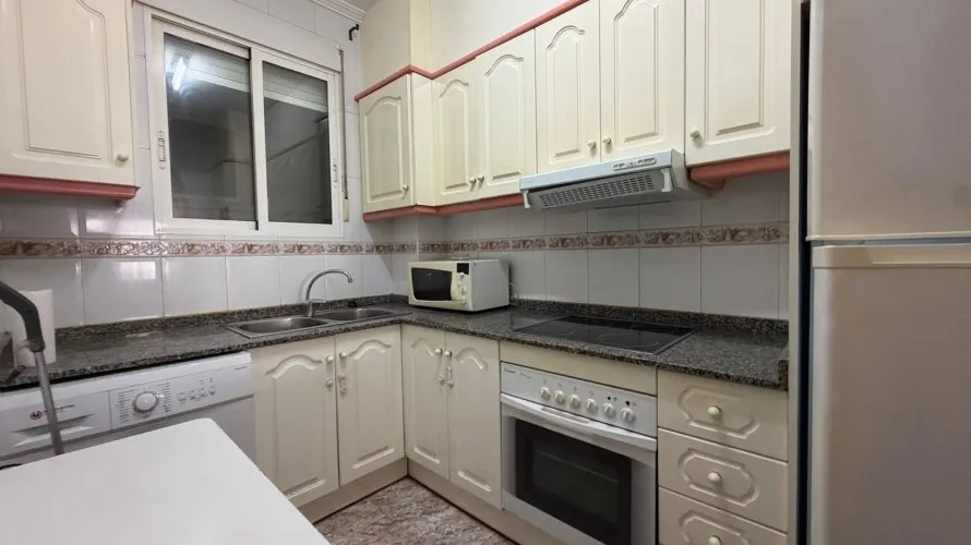Apartment de 2 chambres à Torrevieja, Spain No. 2624 № 5