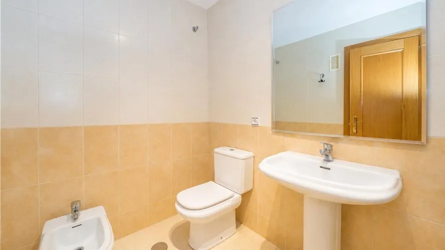 Apartment de 3 chambres à Benidorm, Spain No. 2654