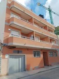 Apartment de 2 chambres à Torrevieja, Spain No. 2584