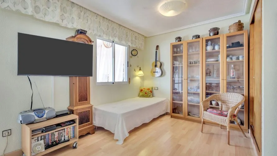 Apartment de 60m² à Torrevieja, Spain No. 2646 № 5