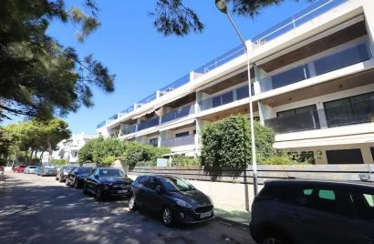Apartment de 2 chambres à Campoamor, Spain No. 2662