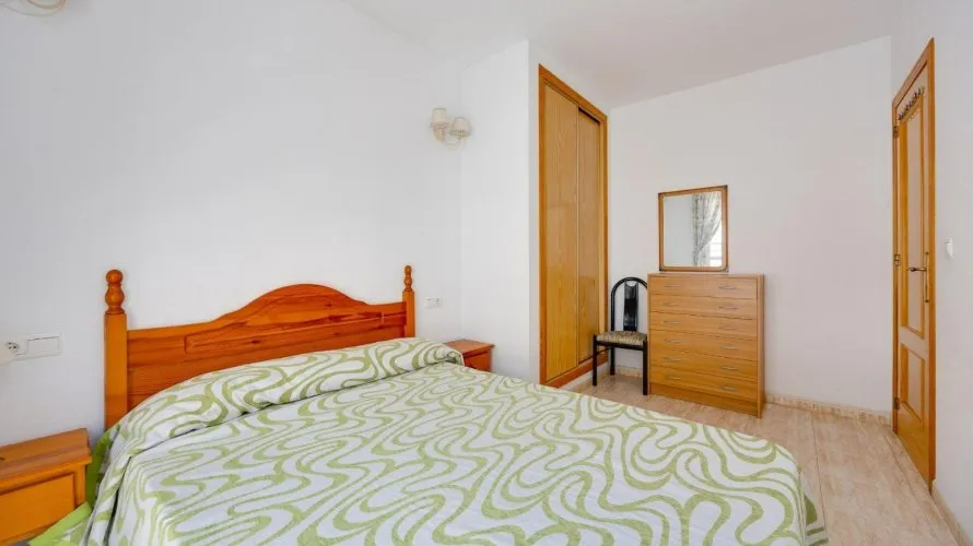 Apartment de 1 chambre à Torrevieja, Spain No. 2506 № 15