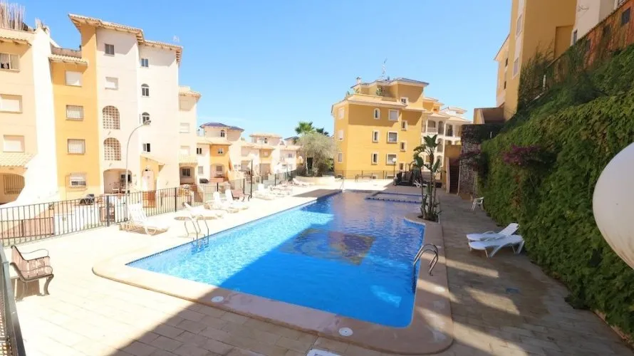 Apartment de 2 chambres à Campoamor, Spain No. 2662 № 2
