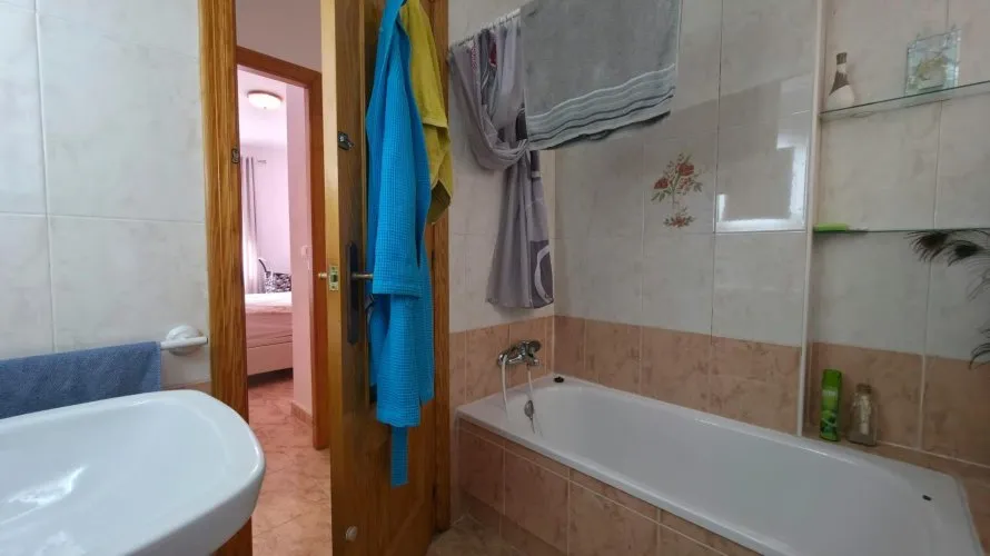Apartment de 3 chambres à Torrevieja, Spain No. 2534 № 11